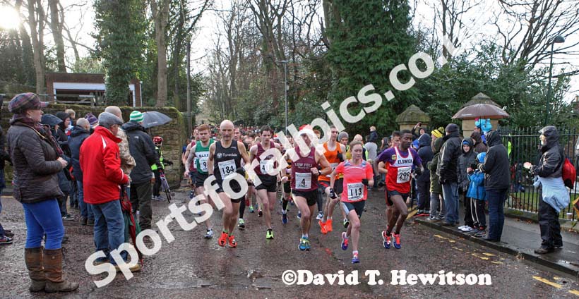 Start of the Ronnie Walker Saltwell 10k Road Race, Gateshead. Photo: David T. Hewitson/Sports for All Pics